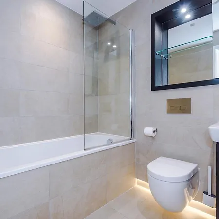 The Monochrome At Ryedale House - Free Parking York