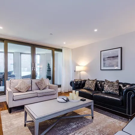 The Monochrome At Ryedale House - Free Parking *