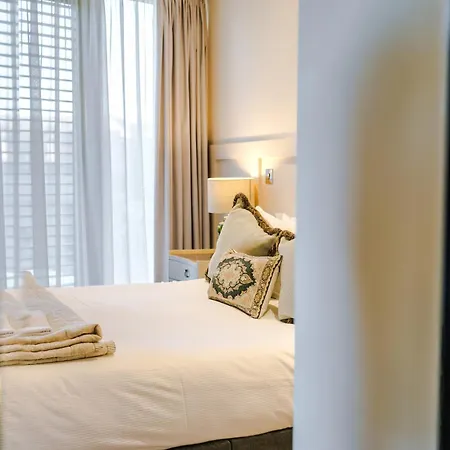 The Monochrome At Ryedale House - Free Parking York