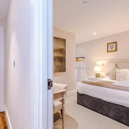 Apartment The Monochrome At Ryedale House - Free Parking York