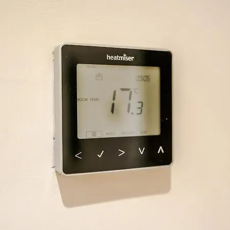 The Monochrome At Ryedale House - Free Parking * York