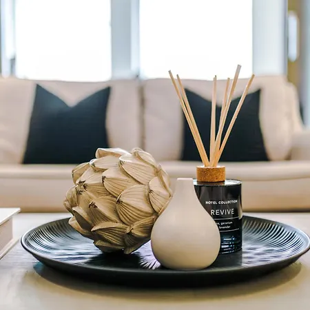 Apartment The Monochrome At Ryedale House - Free Parking