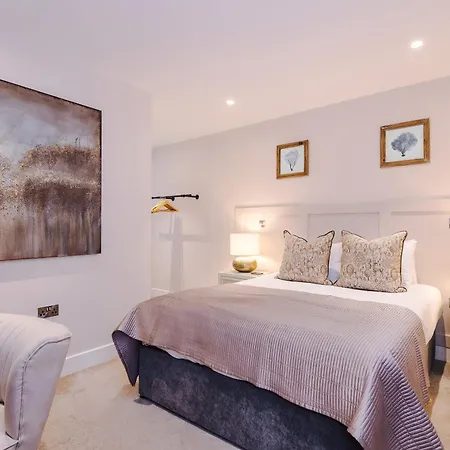 Apartment The Monochrome At Ryedale House - Free Parking York