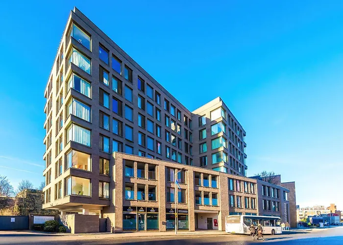 The Monochrome At Ryedale House - Free Parking *